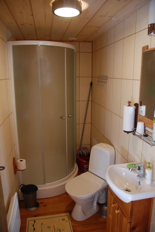 Avinurme Hostel Buitenkant foto